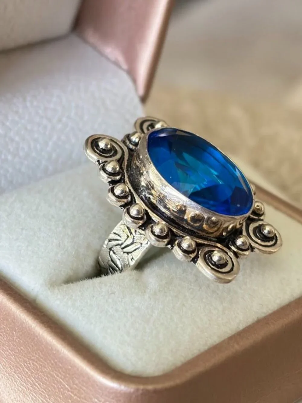 Simulated Electric Blue Oval Stone Statement Ring 925 Silver Plated - Size 6.75